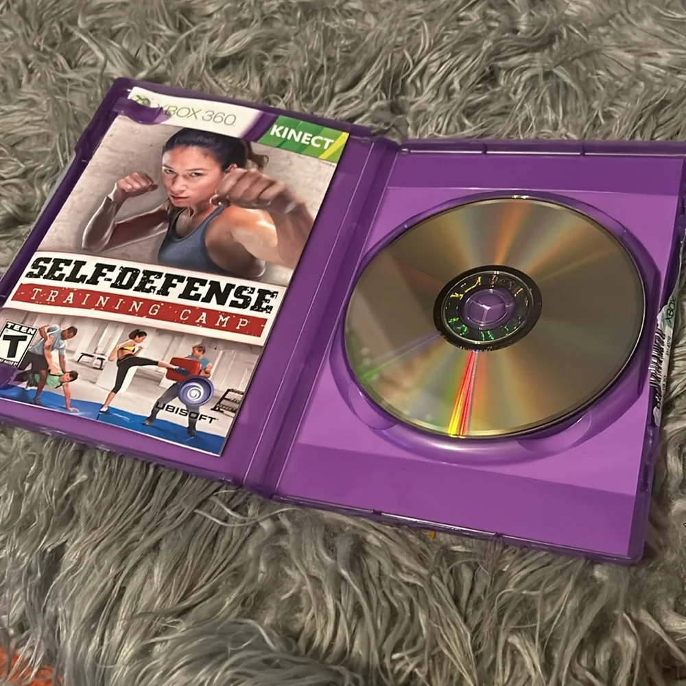 Microsoft XBOX Kinect SELF-DEFENSE Training Camp Video Game Disc/Manuel GUC